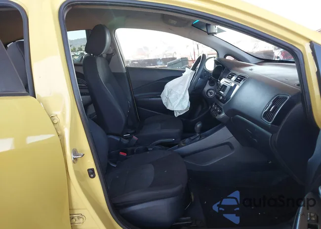 KNADM4A33G6572190: 43309496