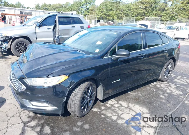 3FA6P0LU8JR269228: 43309518