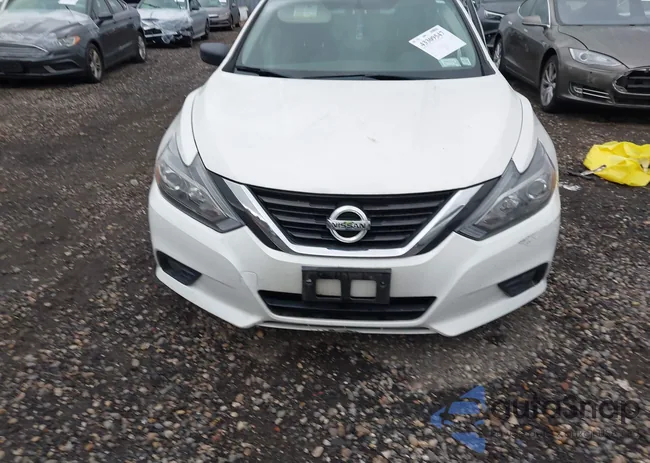 1N4AL3AP1JC256761: 43309547