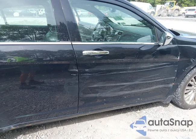 1C3BC2FG5BN582459: 43309578