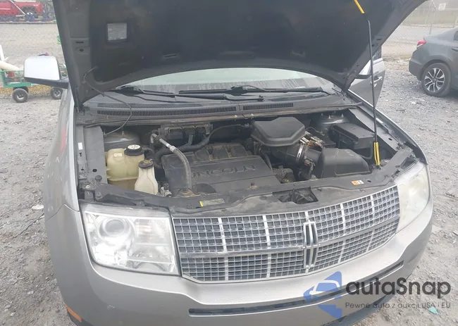 2LMDU68C58BJ17543: 43309593