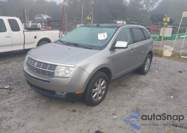 2LMDU68C58BJ17543: 43309593