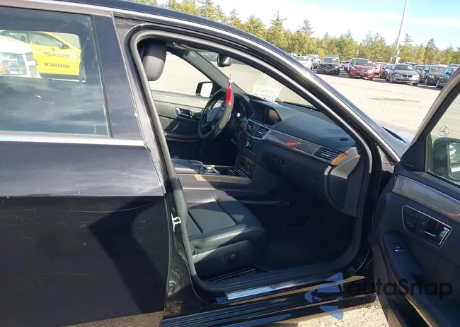 WDDHF8HB4AA118088: 43309628