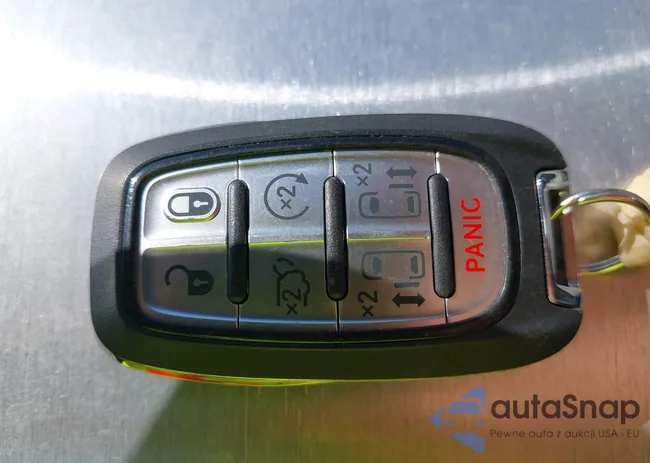 2C4RC3BG8RR185721: 43310838