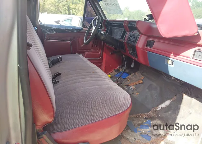 1FTDF15E6CNA64271: 43310985