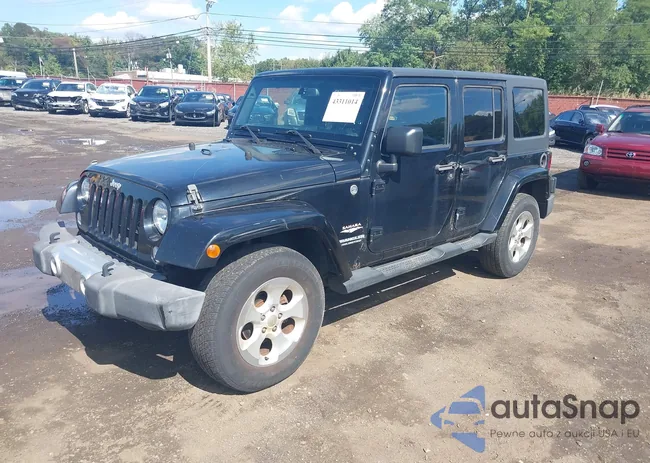 1C4BJWEGXFL557844: 43311014