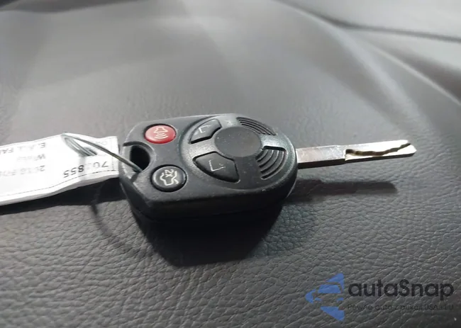 1FADP3F23GL341043: 43311042