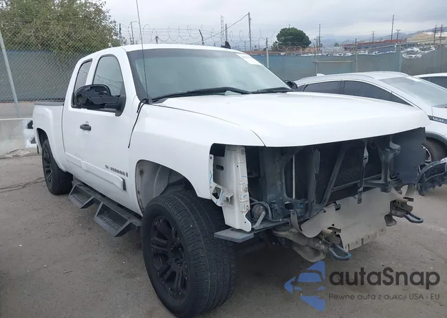 1GCEC19C98Z153953: 43311102