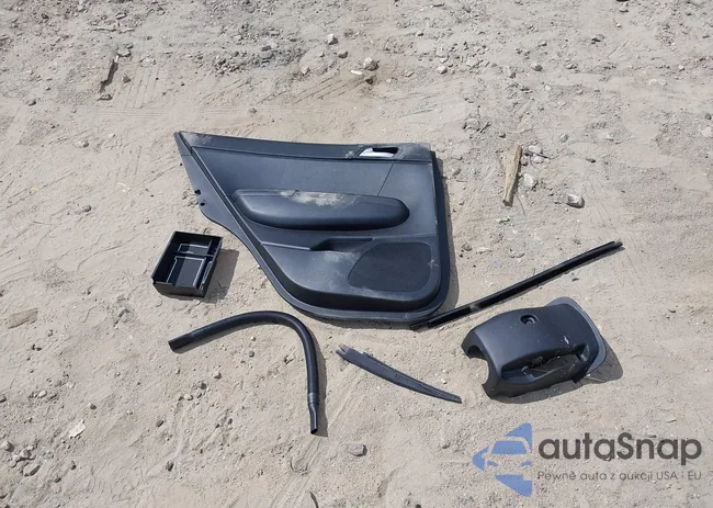 KNDPM3AC5H7043362: 43311208