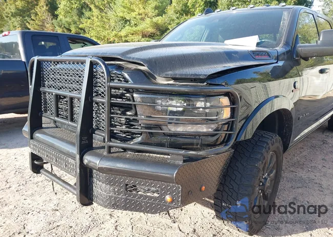 3C6UR5TL1NG214838: 43311253