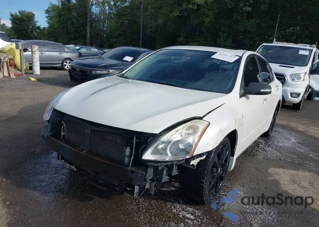 1N4BL2AP5BN426883: 43311323