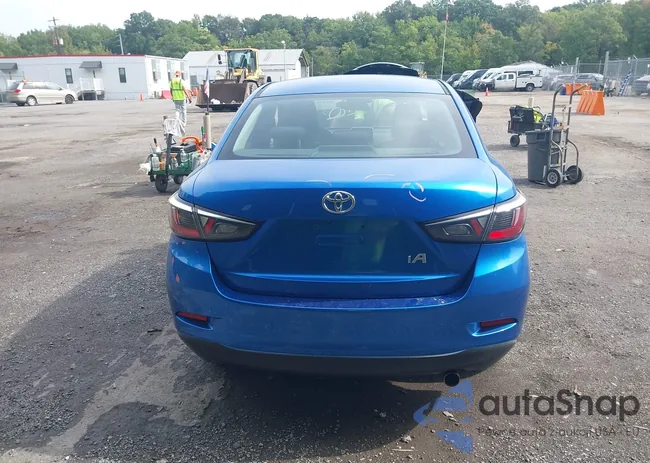 3MYDLBYV2HY168522: 43310395