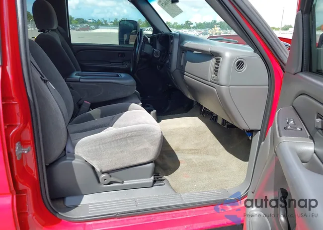 1GCHC23D06F230597: 43310475