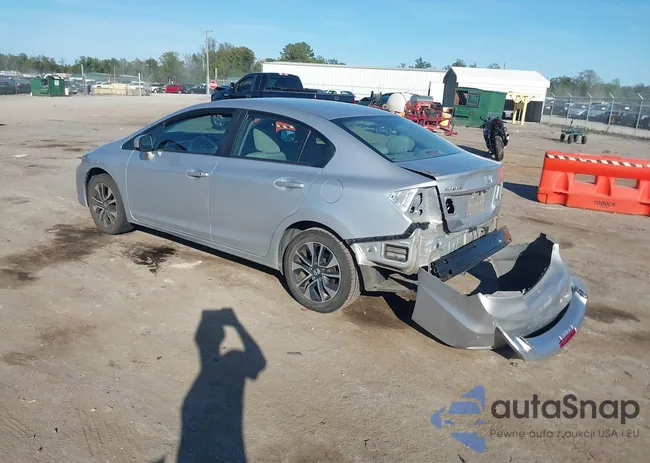 2HGFB2F83EH524924: 43310631