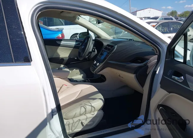 5LMCJ1D90KUL46921: 43310698