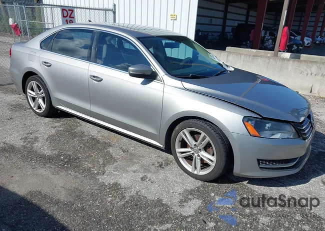 1VWBT7A3XEC037643: 43311783