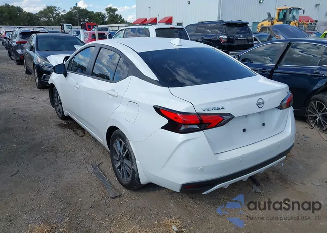 3N1CN8EV3PL810143: 43311815