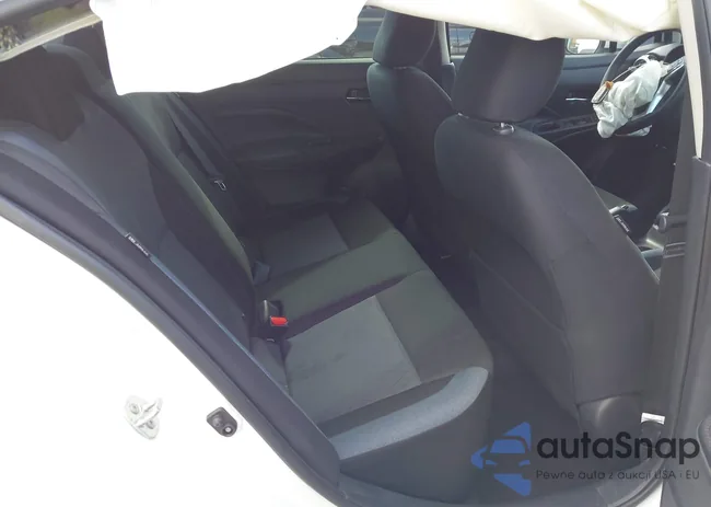 3N1CN8EV3PL810143: 43311815