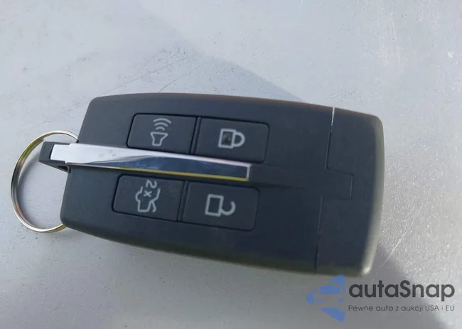 1FAHP2FW0BG102422: 43311875