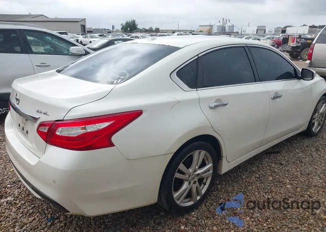 1N4BL3AP6HC118843: 43312053