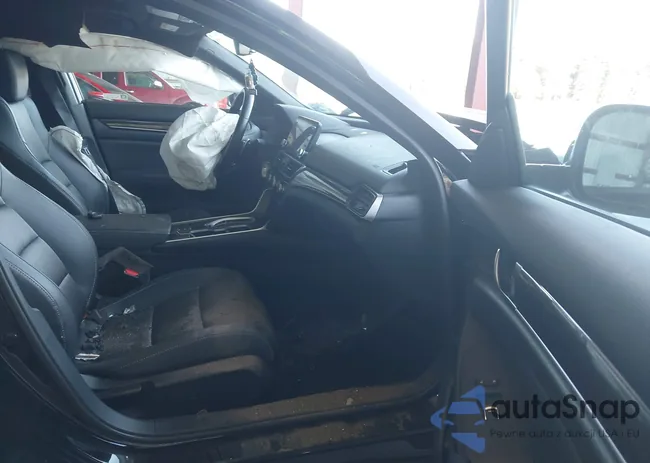 1HGCV2F38LA027328: 43312166