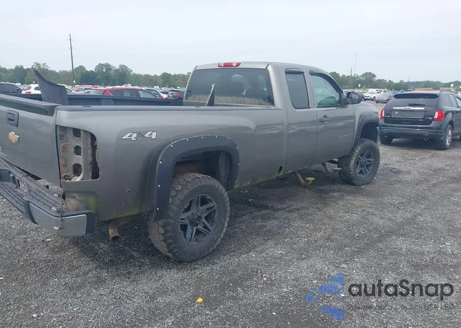 1GCEK19068E199370: 43312221