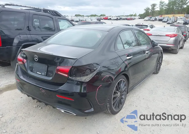 WDD3G4EB9KW026872: 43311449