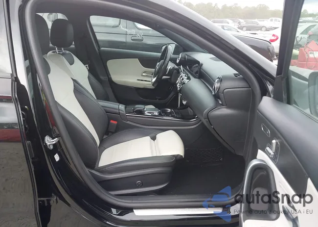 WDD3G4EB9KW026872: 43311449