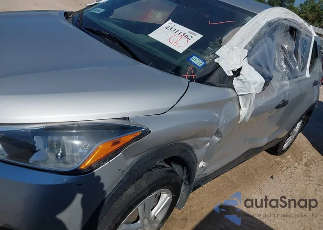 3N1CP5CU6KL565799: 43311562