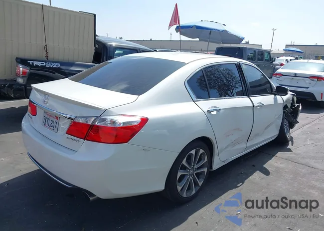 1HGCR2F5XFA179895: 43311649