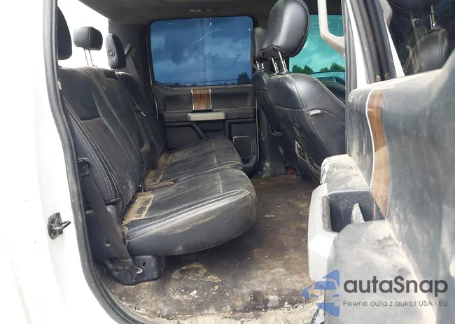 1FTEW1EP8JFE26923: 43311697