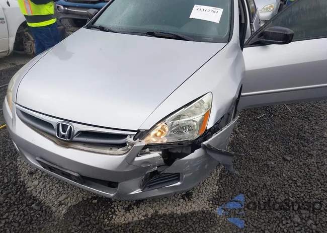 1HGCM56177A030634: 43312781