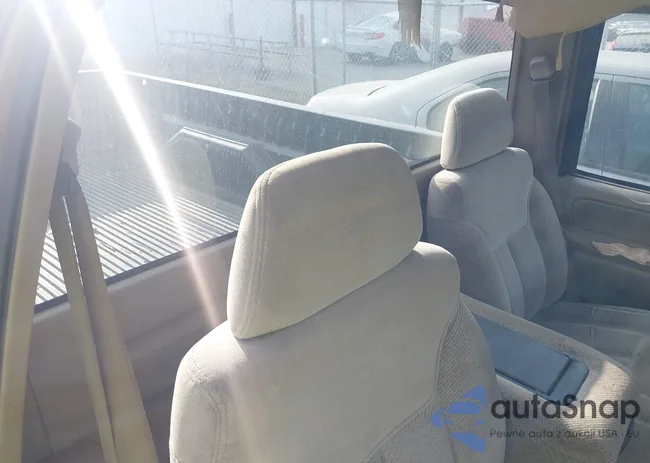 1GCEC14MXVZ255225: 43312853