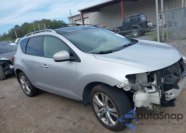 JN8AZ18W49W130600: 43312864