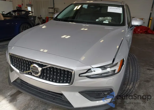 YV4L12WK1S2149939: 43312872