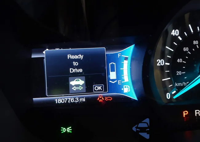 3FA6P0LUXDR115933: 43313037