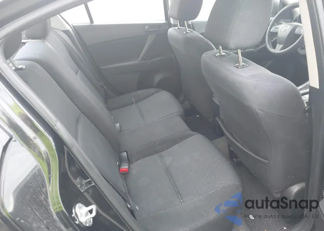 JM1BL1UF1B1496203: 43313125