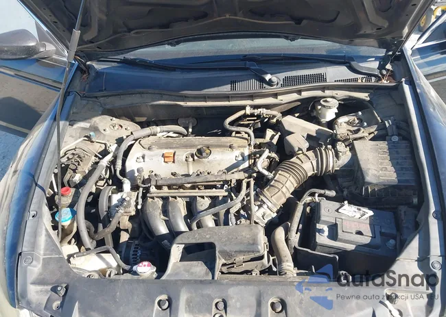 1HGCP2F64BA016331: 43313211