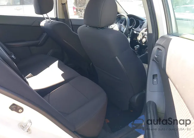 KNAFU4A29C5634417: 43313216