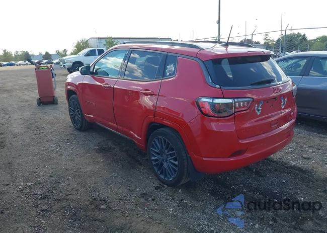 3C4NJDCB9NT157611: 43313280