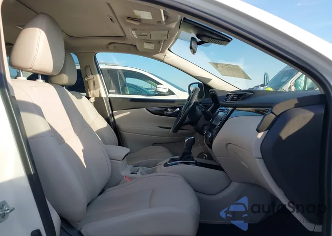 JN1BJ1CP6JW154069: 43312371