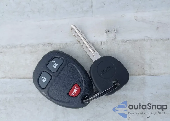 1GNLC2E03BR306866: 43312379