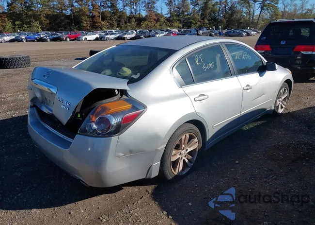 1N4BL2AP2AN551953: 43312472