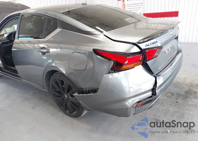 1N4BL4CV4NN355378: 43312479