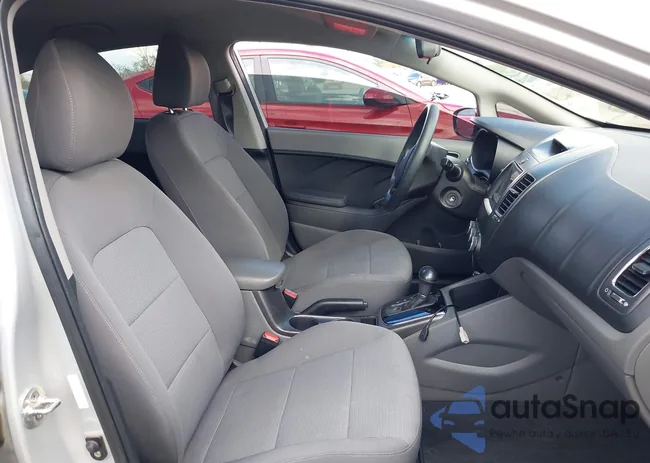 3KPFK4A76HE161026: 43312551