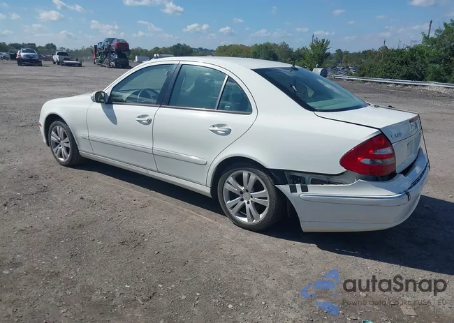 WDBUF82J65X175239: 43312641