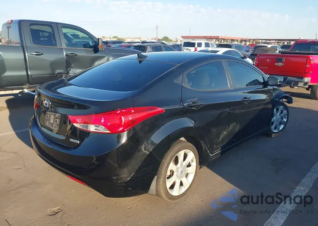 5NPDH4AE3CH121186: 43312679