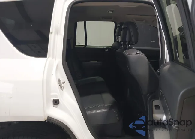 1C4NJCEBXED660528: 43313798