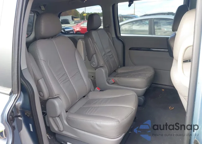 KNDMH4C70E6544724: 43313820