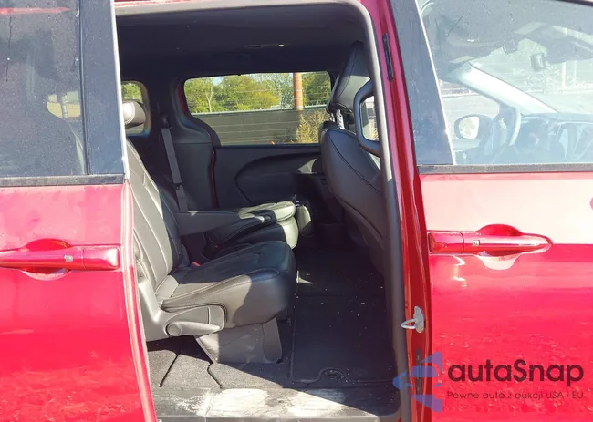 2C4RC3BG6RR185989: 43313844